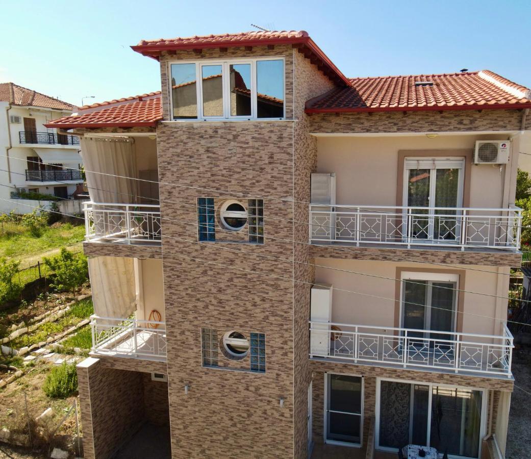Casa Ideale 2 يميناريا المظهر الخارجي الصورة