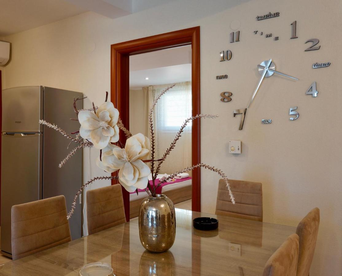 Casa Ideale 2 يميناريا المظهر الخارجي الصورة